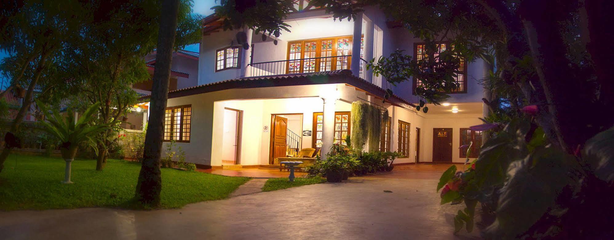 Villu Villa Anuradhapura Exterior photo